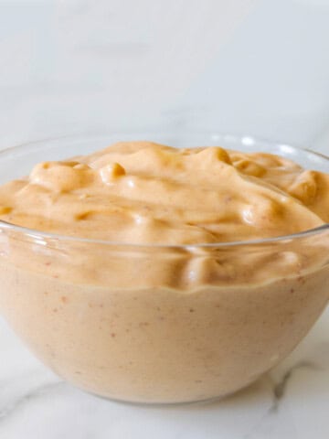 Vegan chipotle mayo in a dish.